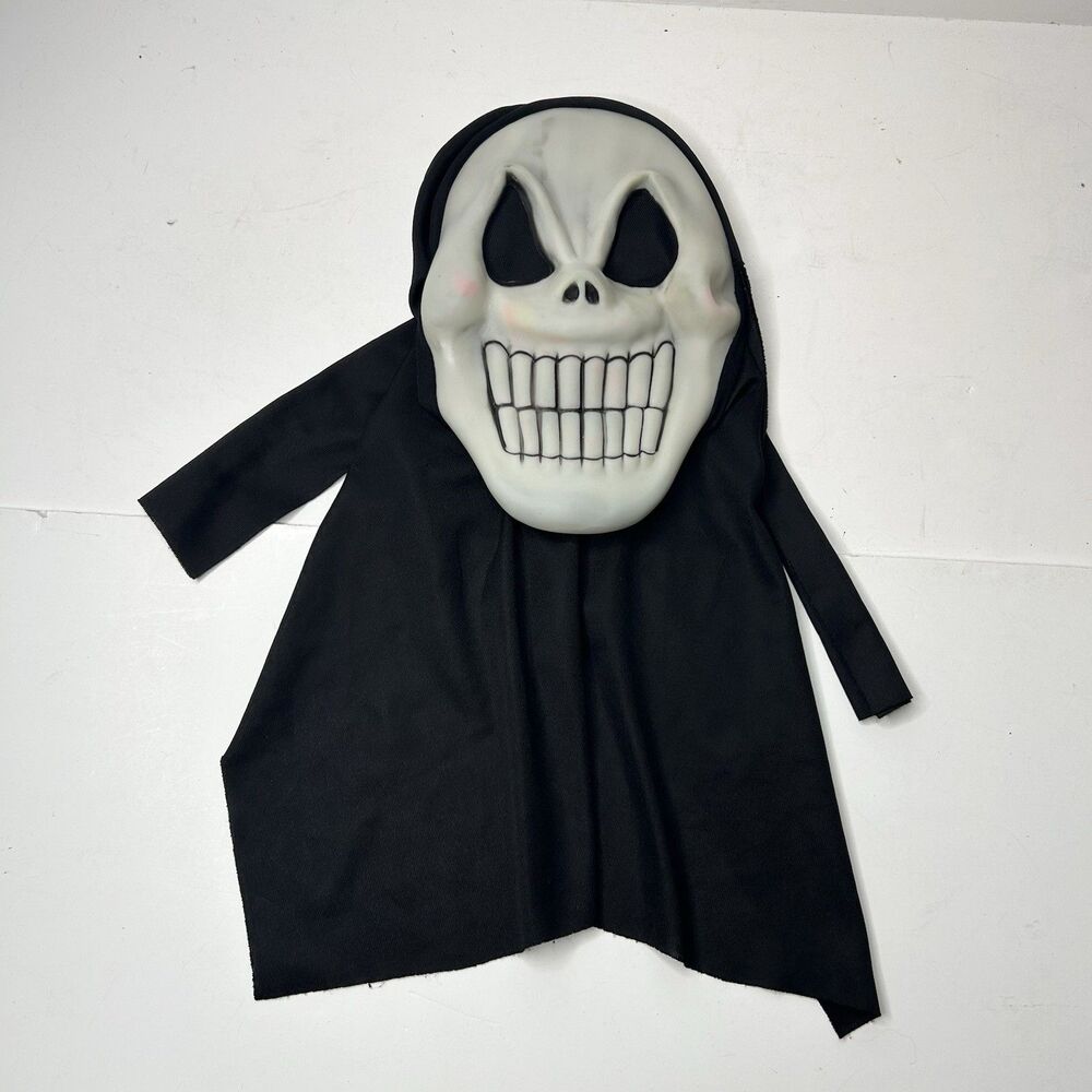 Rare EASTER UNLIMITED Scream GHOST FACE SKULL Smiling Teeth Mask
